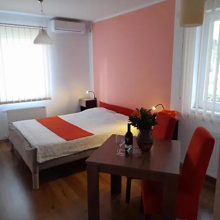Sobe I Apartmani Kety Kragujevac Exterior photo