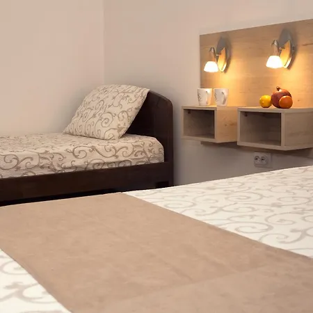 Sobe I Apartmani Kety Kragujevac Room photo
