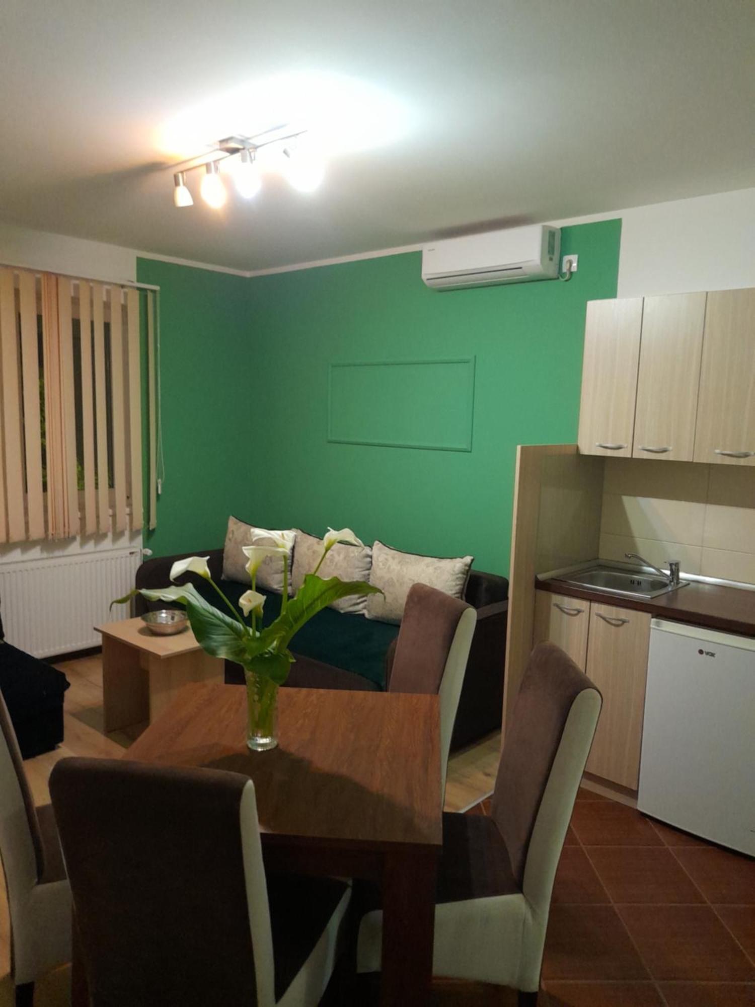 Apartment Sobe I Kety Kragujevac