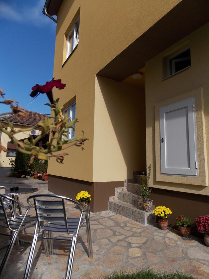Sobe I Kety Apartment *